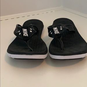 Nike Flip Flops